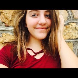 Meet your Posher, Anneliese